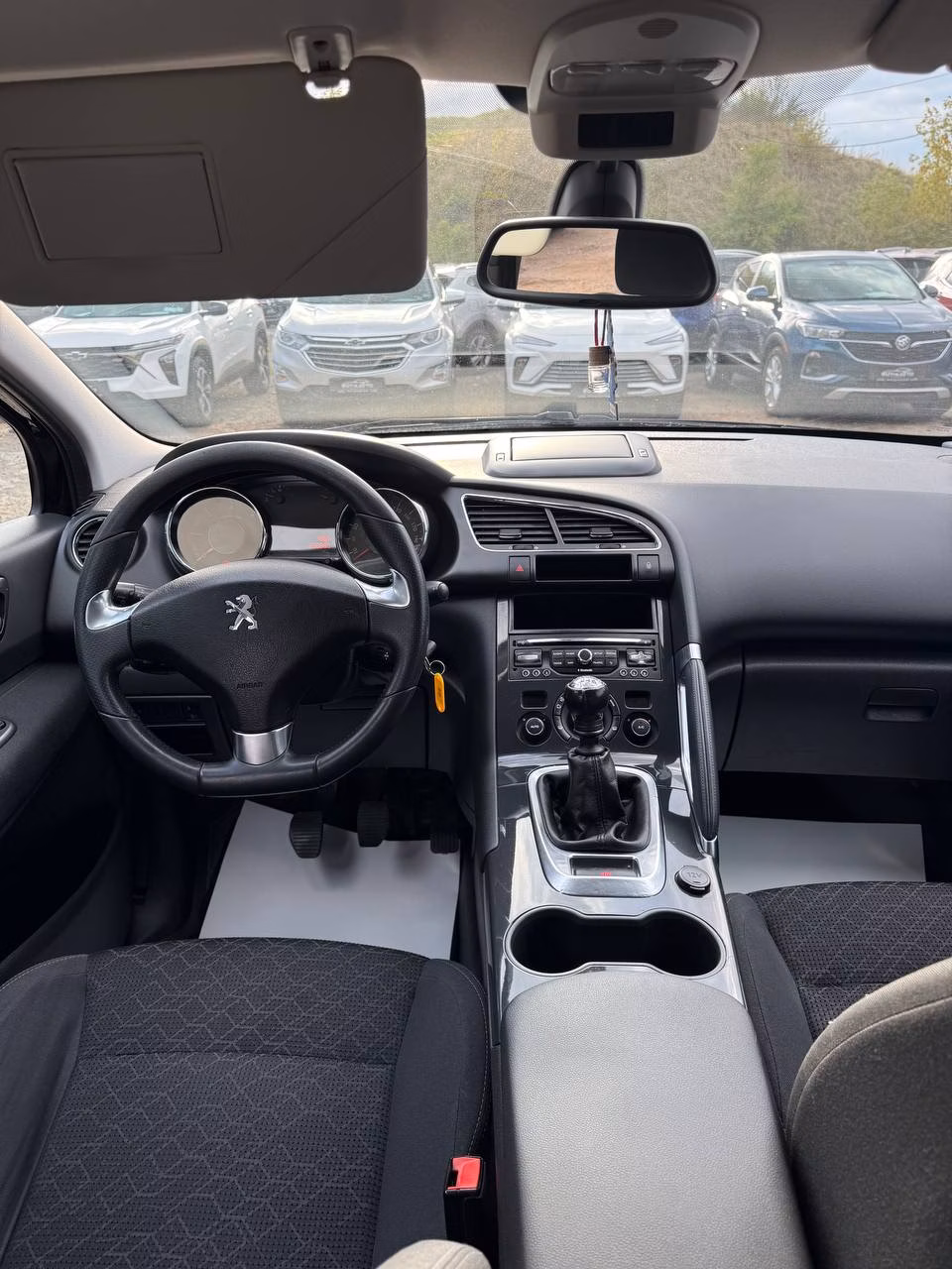 Peugeot 3008 фото 15