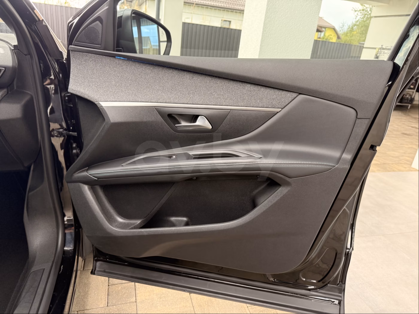 Peugeot 5008 фото 6