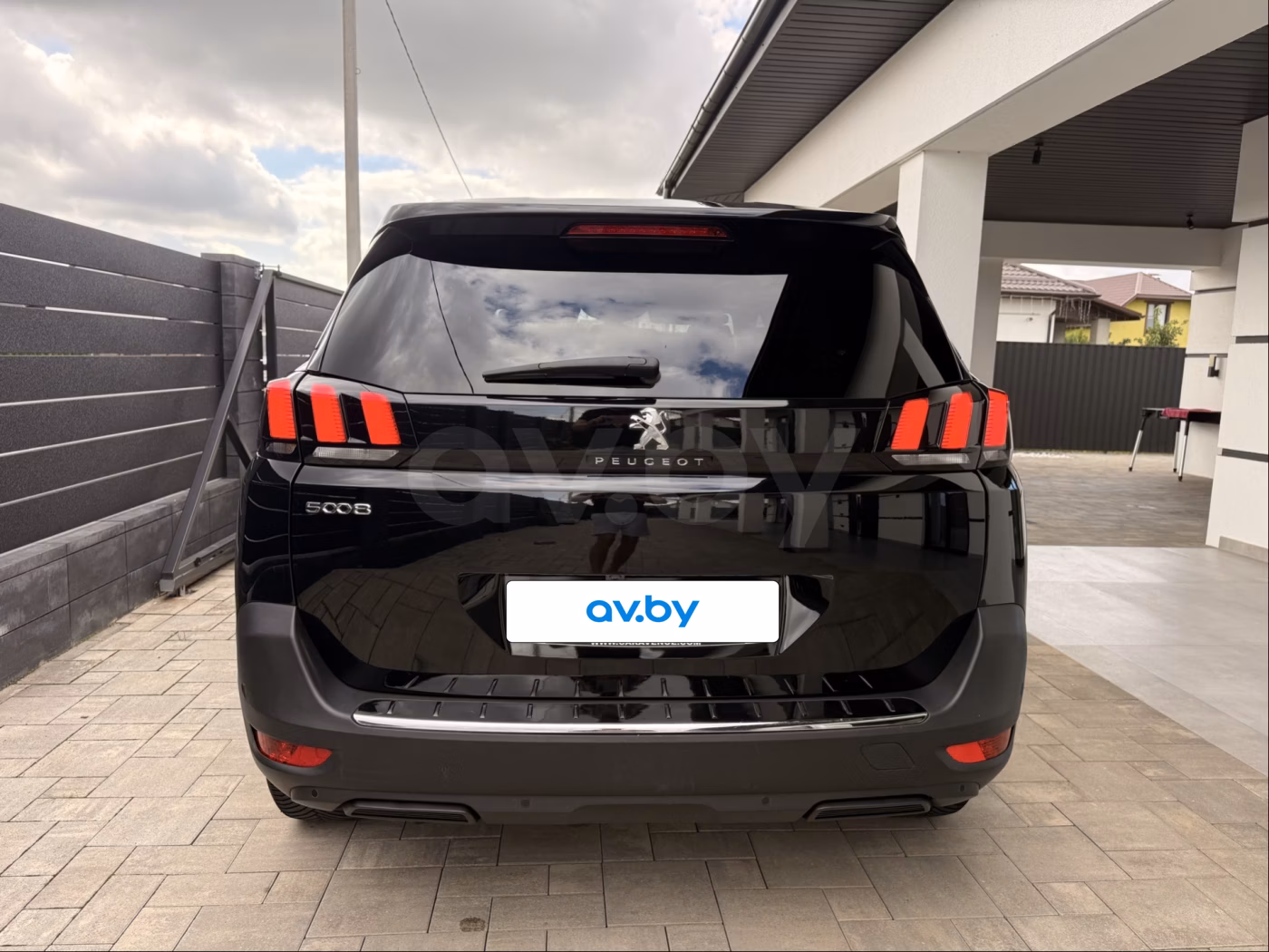 Peugeot 5008 фото 16