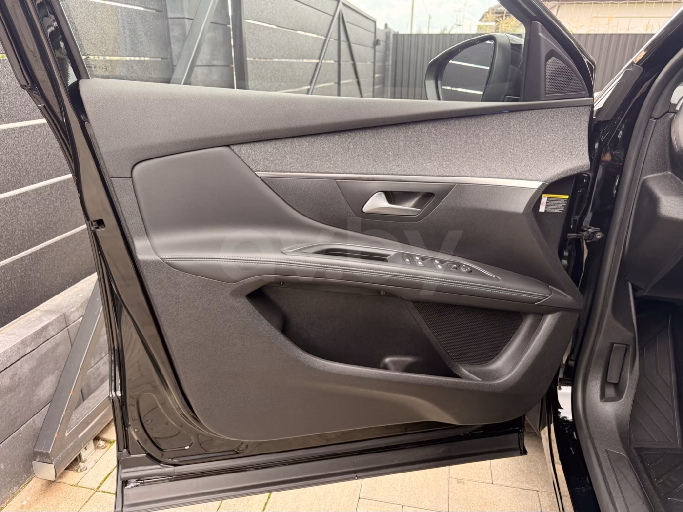 Peugeot 5008 фото 20