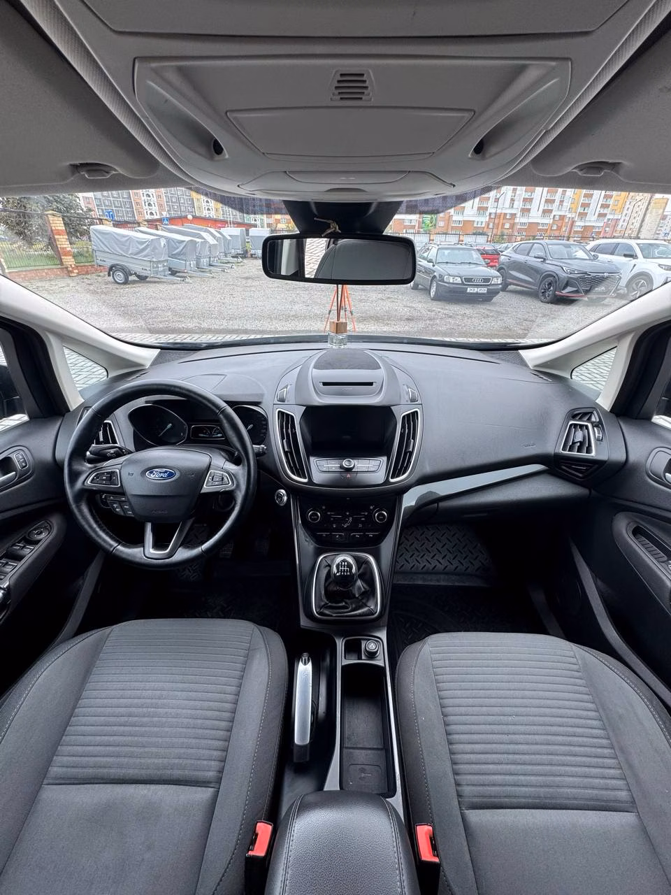 Ford Grand C-Max фото 9