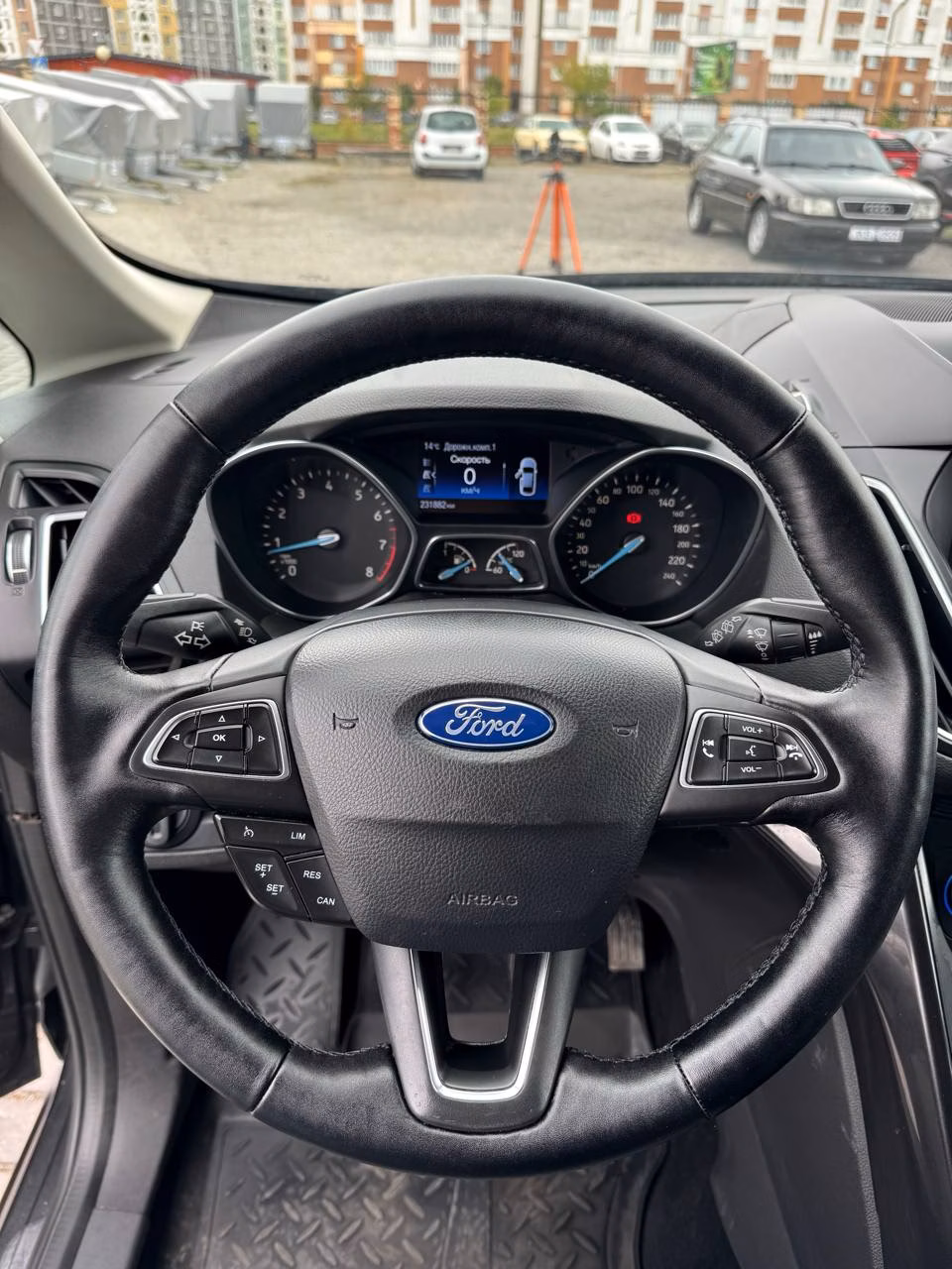 Ford Grand C-Max фото 18
