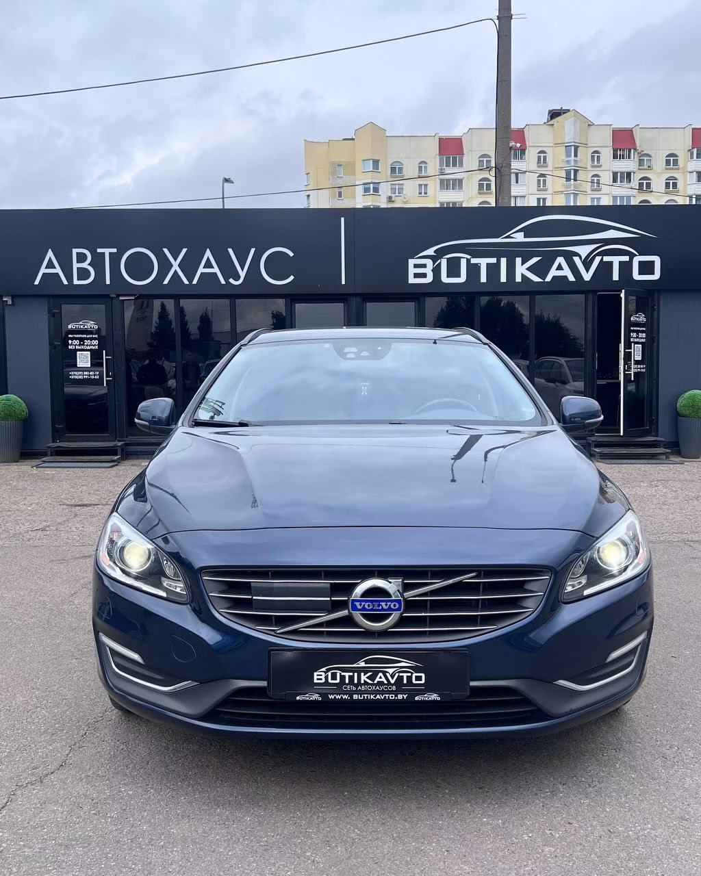 Volvo V60 фото 2