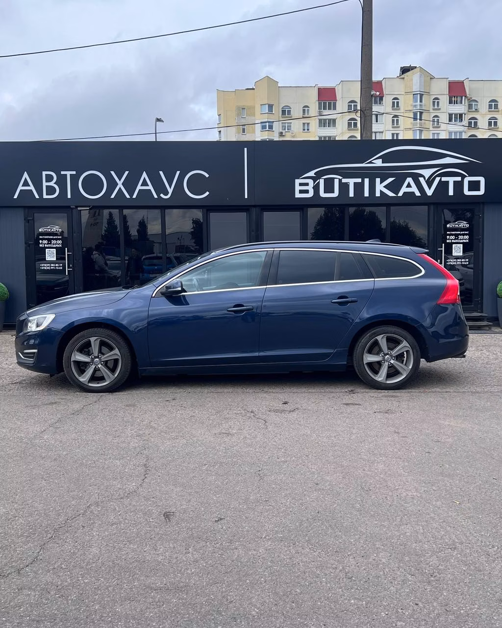 Volvo V60 фото 8