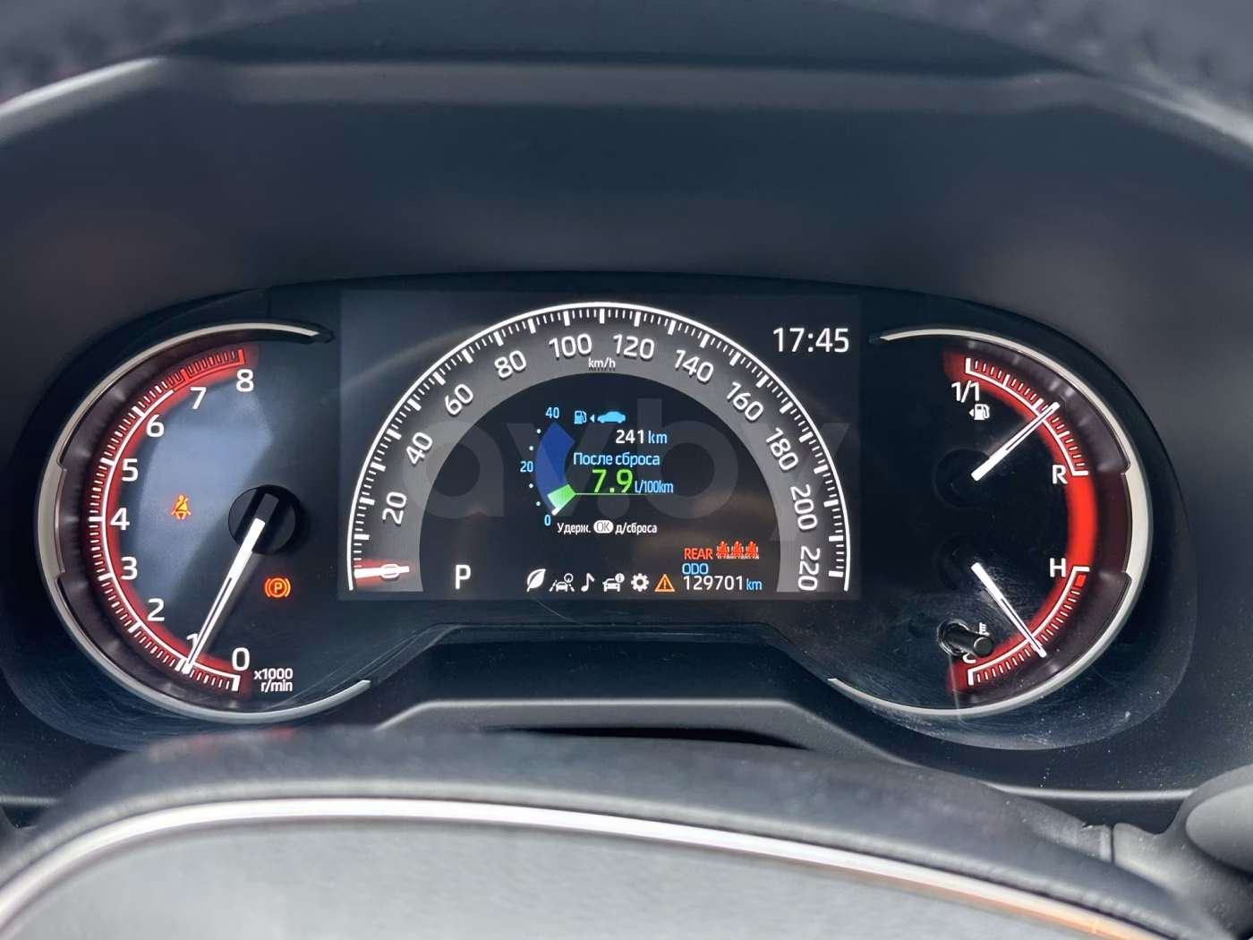 Toyota RAV4 фото 18
