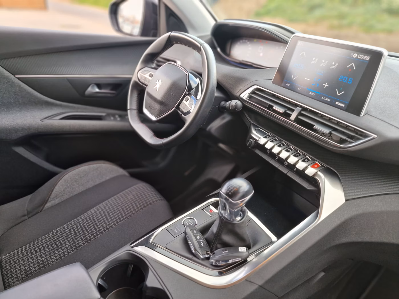 Peugeot 3008 фото 9