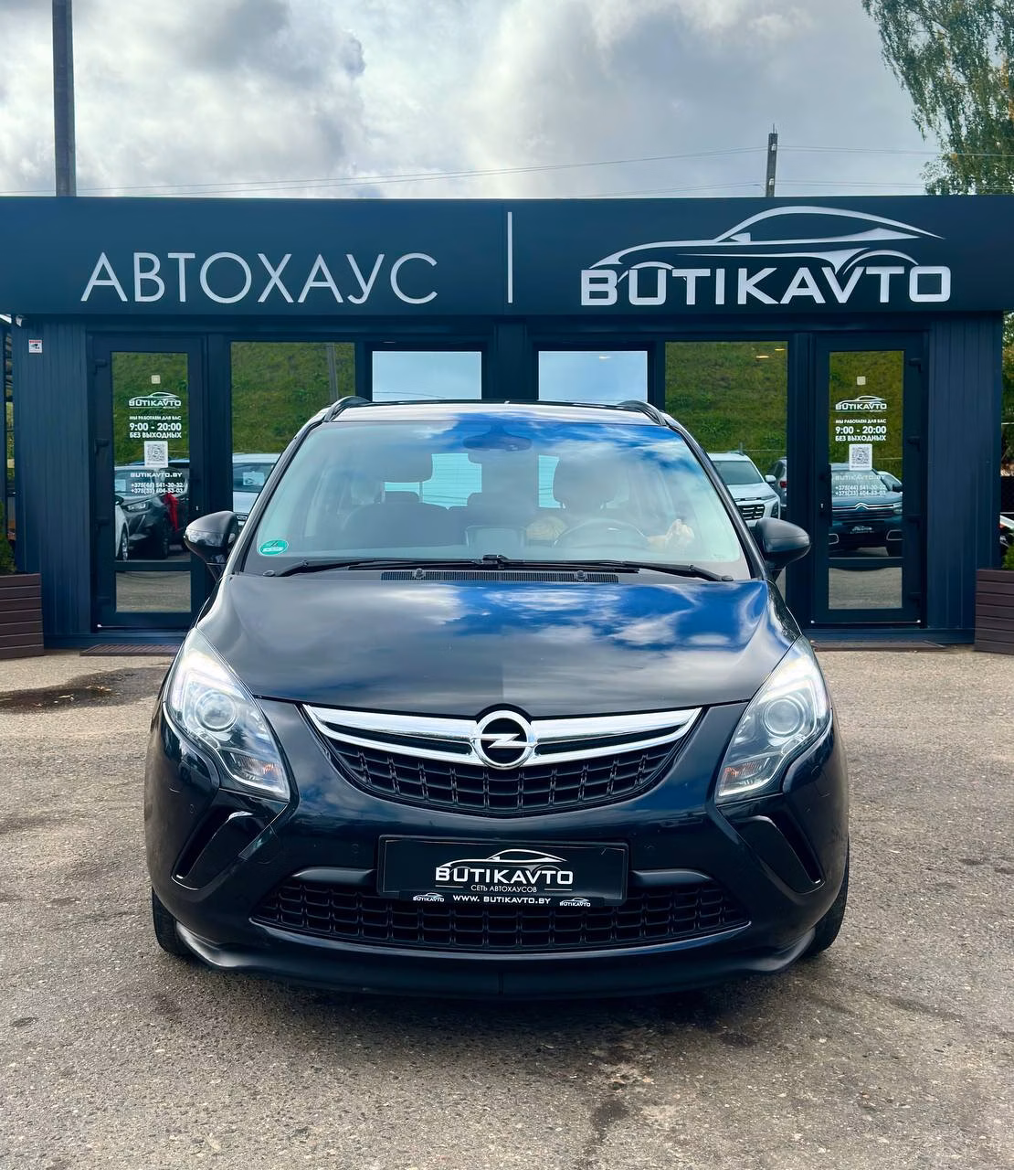 Opel Zafira фото 2
