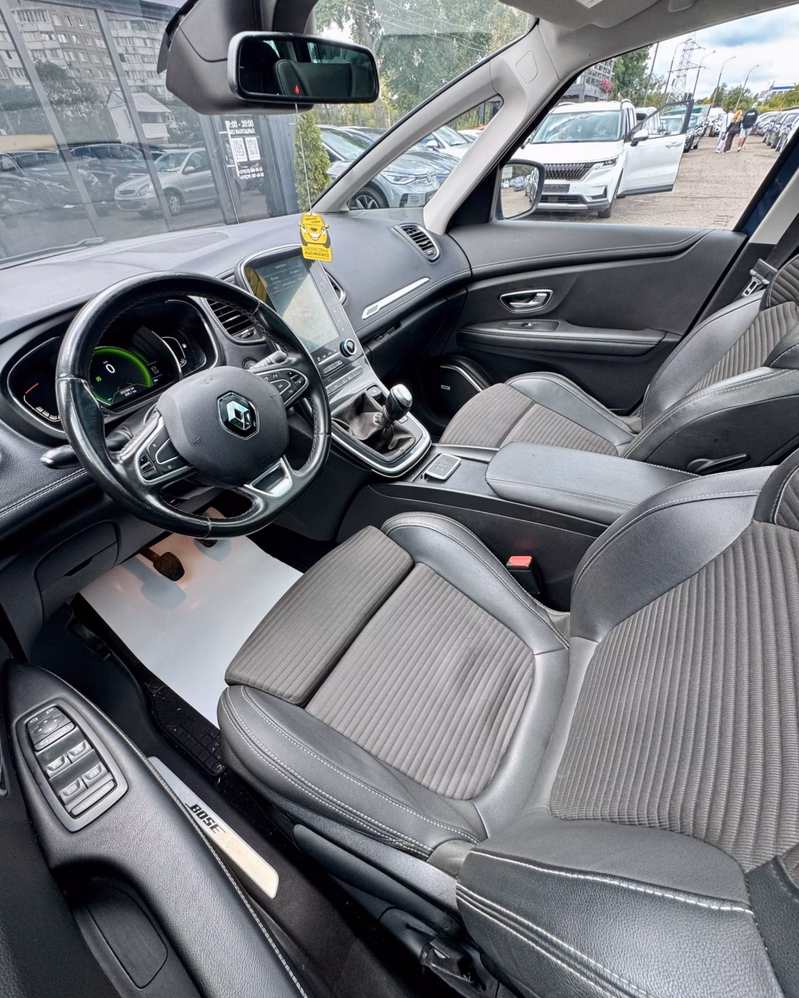 Renault Grand Scenic фото 10