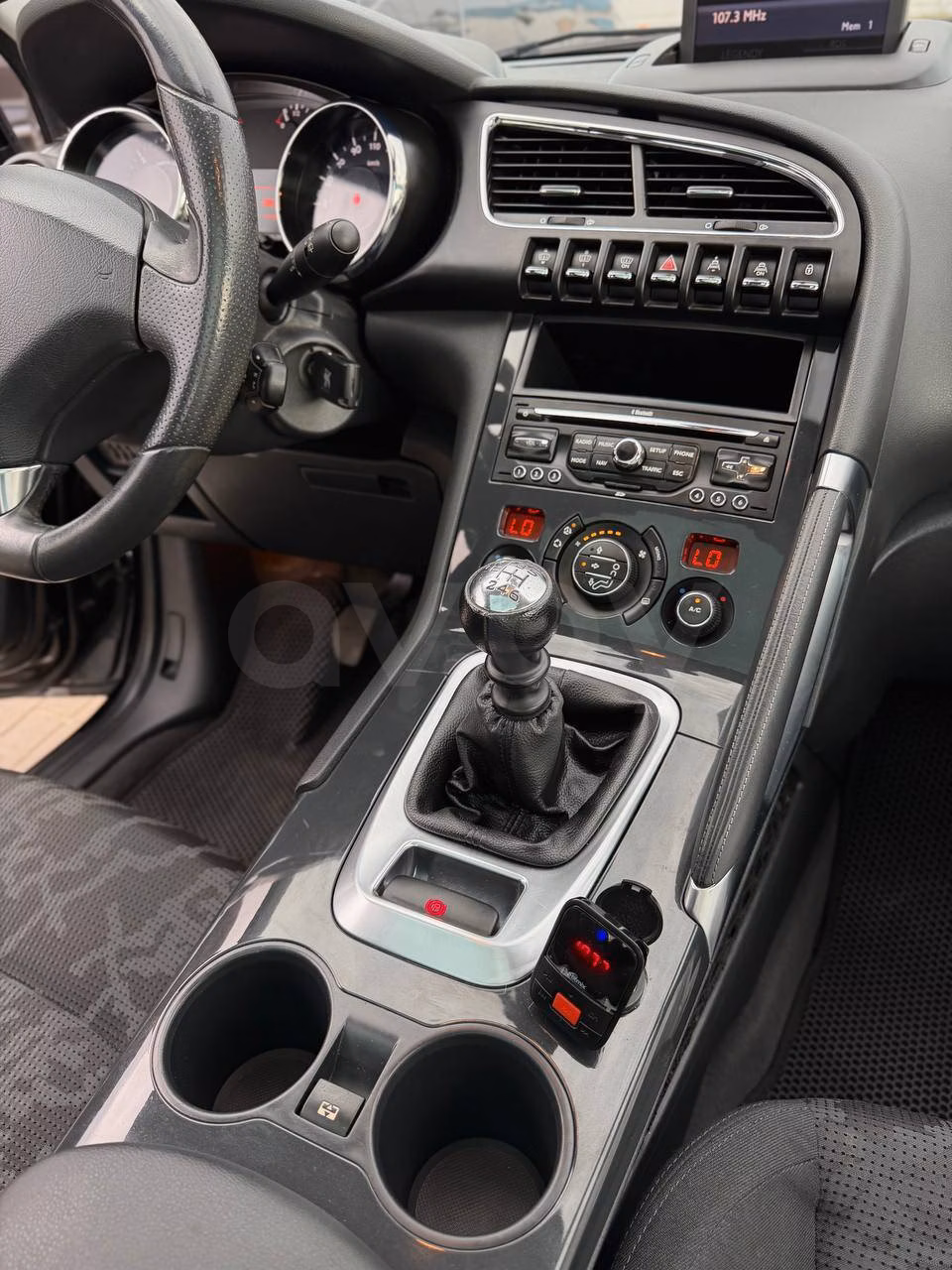 Peugeot 3008 фото 9