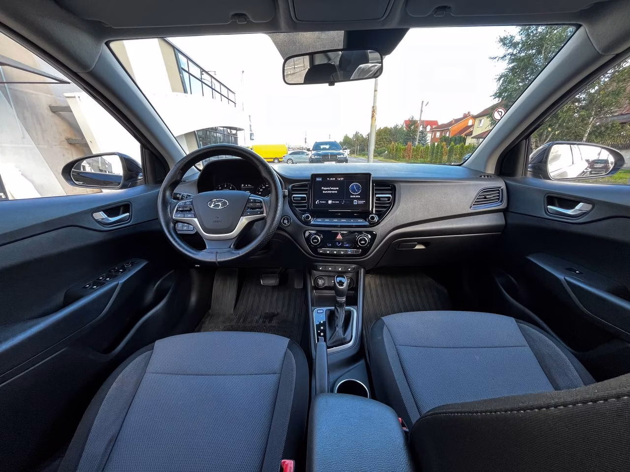 Hyundai Accent фото 22