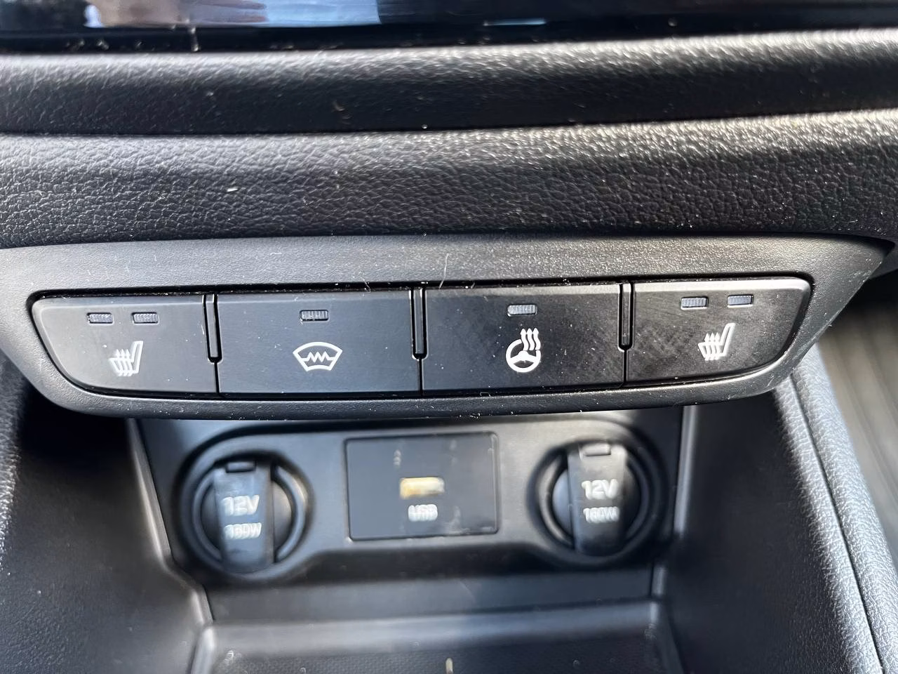 Hyundai Accent фото 18