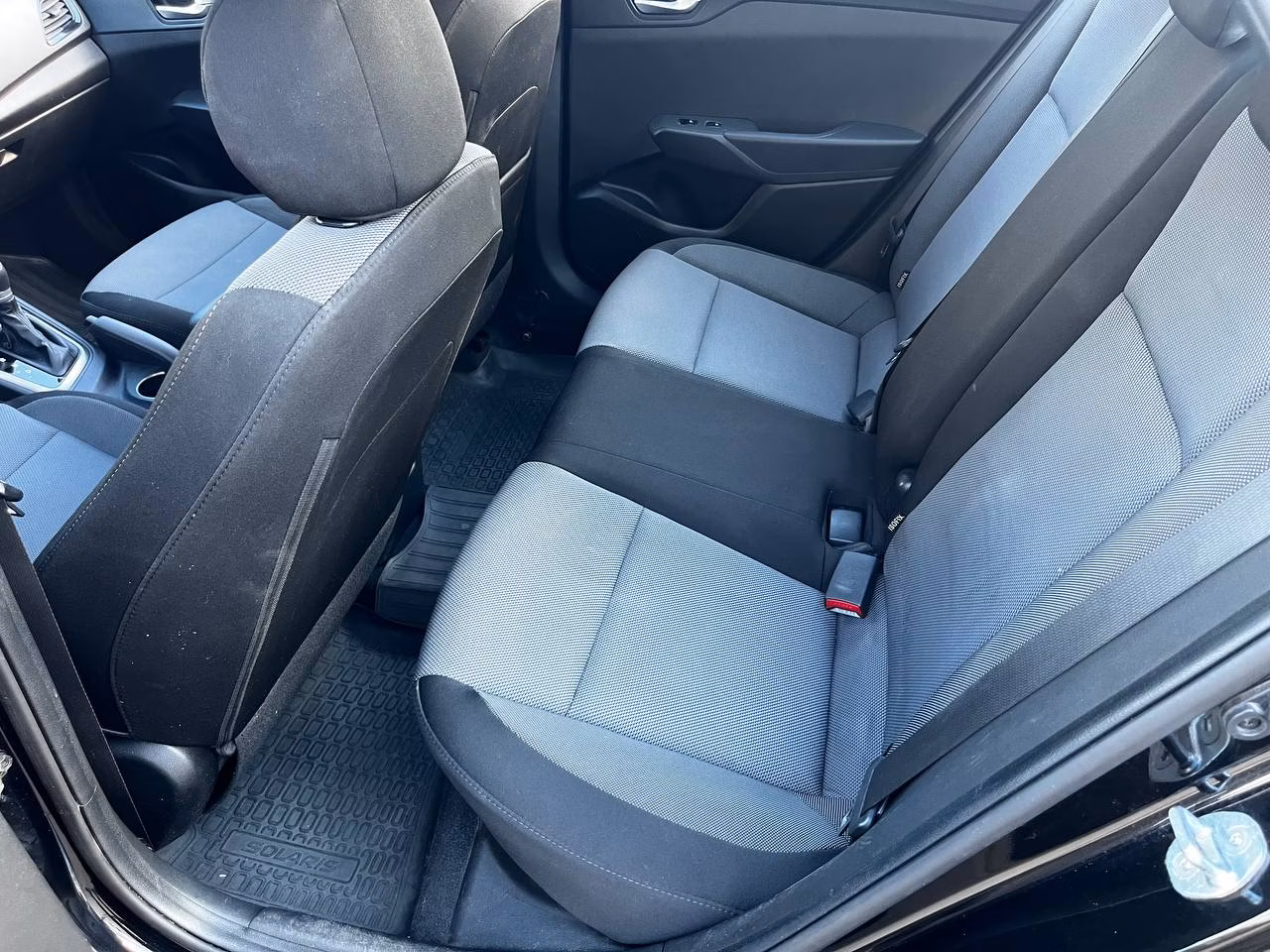 Hyundai Accent фото 24