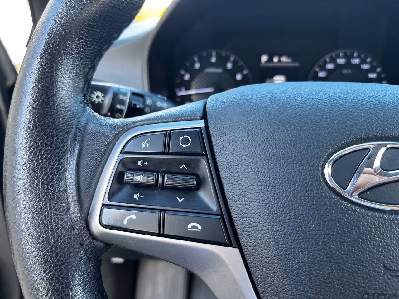 Hyundai Accent фото 12