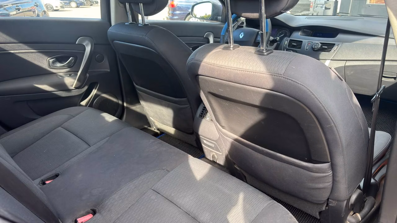Renault Latitude фото 10