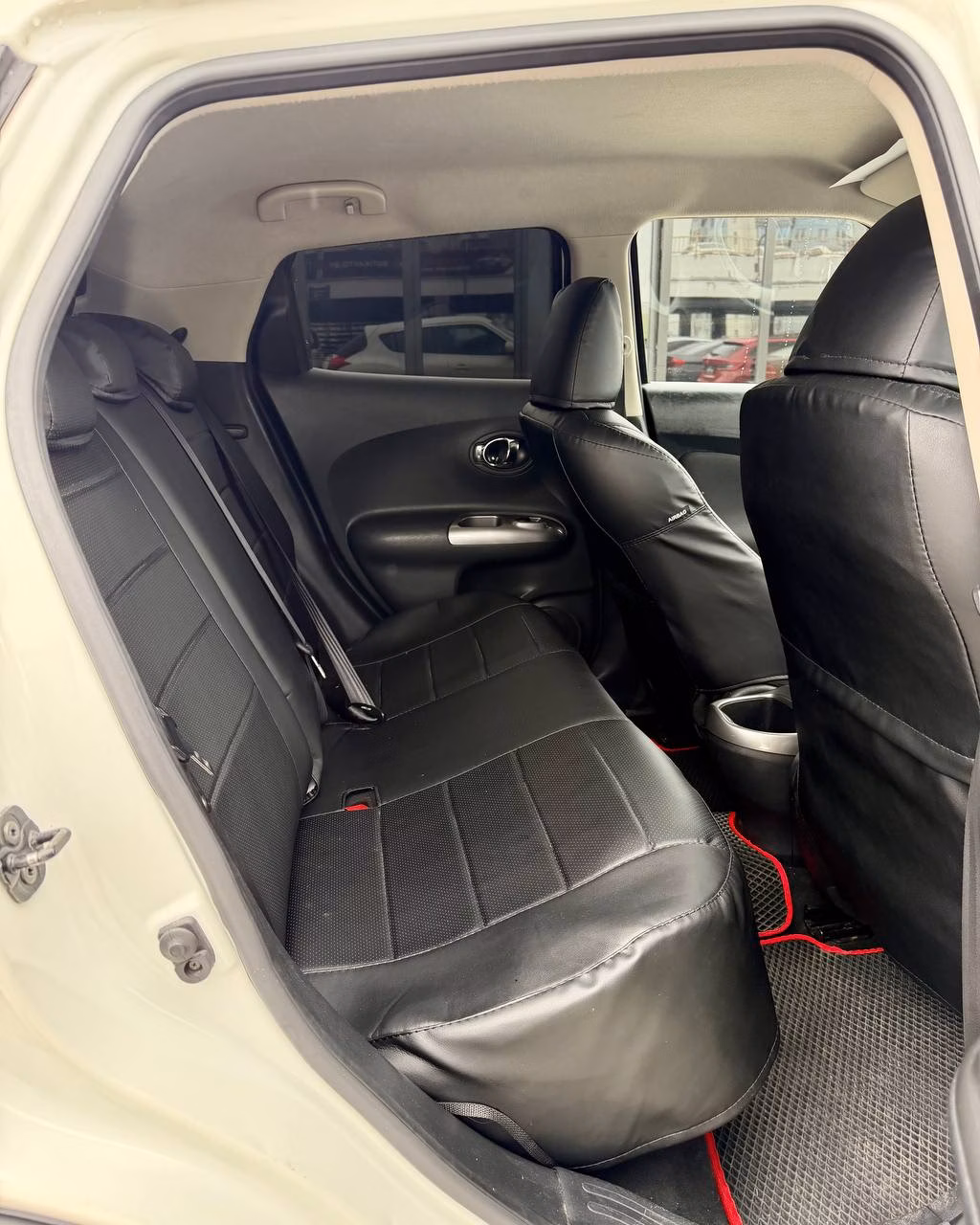 Nissan Juke фото 13