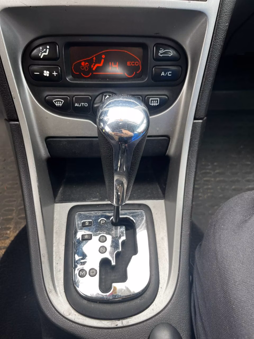 Peugeot 307 фото 10