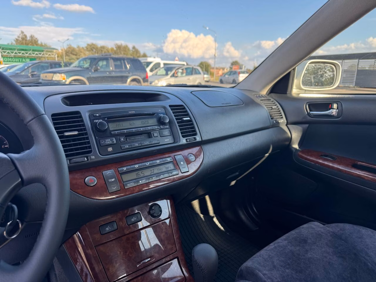 Toyota Camry фото 17