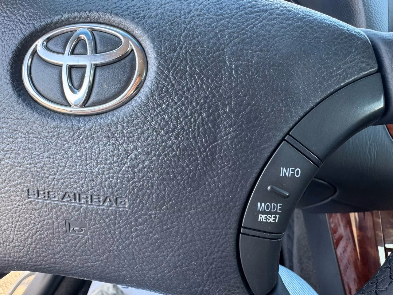 Toyota Camry фото 13