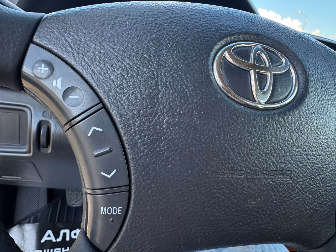 Toyota Camry фото 12