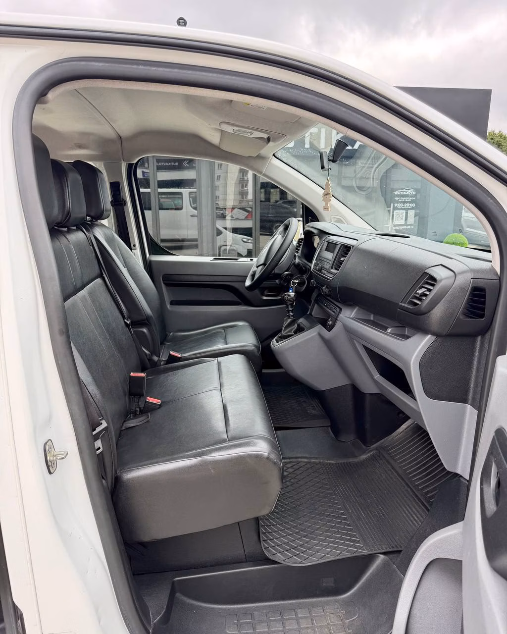 Citroen Jumpy фото 14