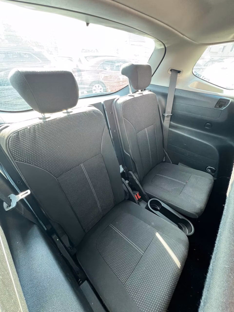 Opel Zafira фото 12