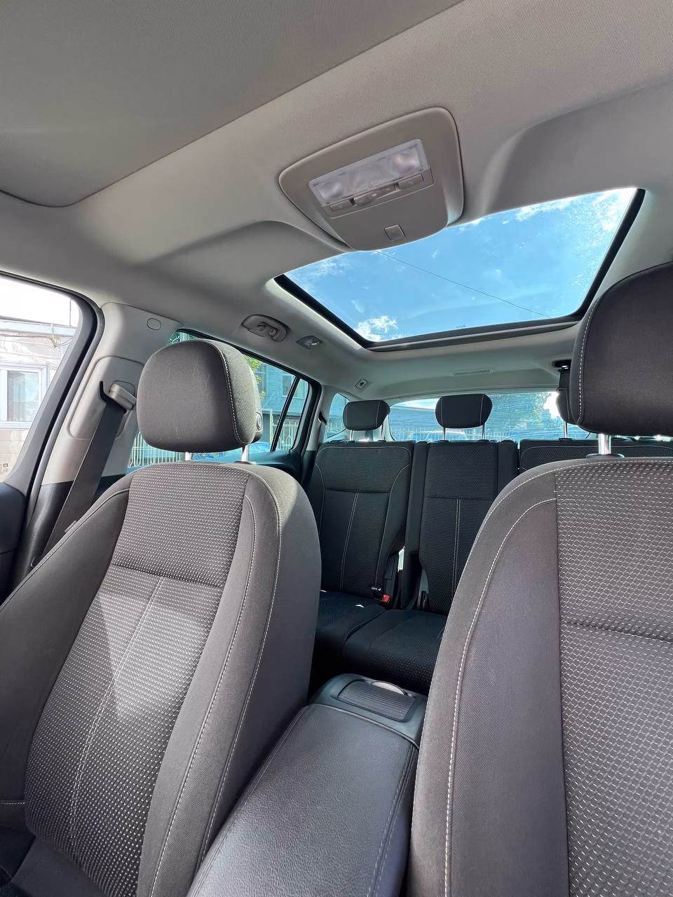 Opel Zafira фото 15