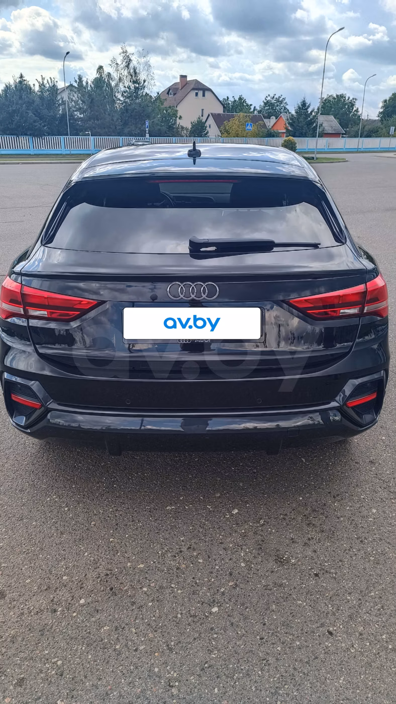 Audi Q3 Sportback фото 6