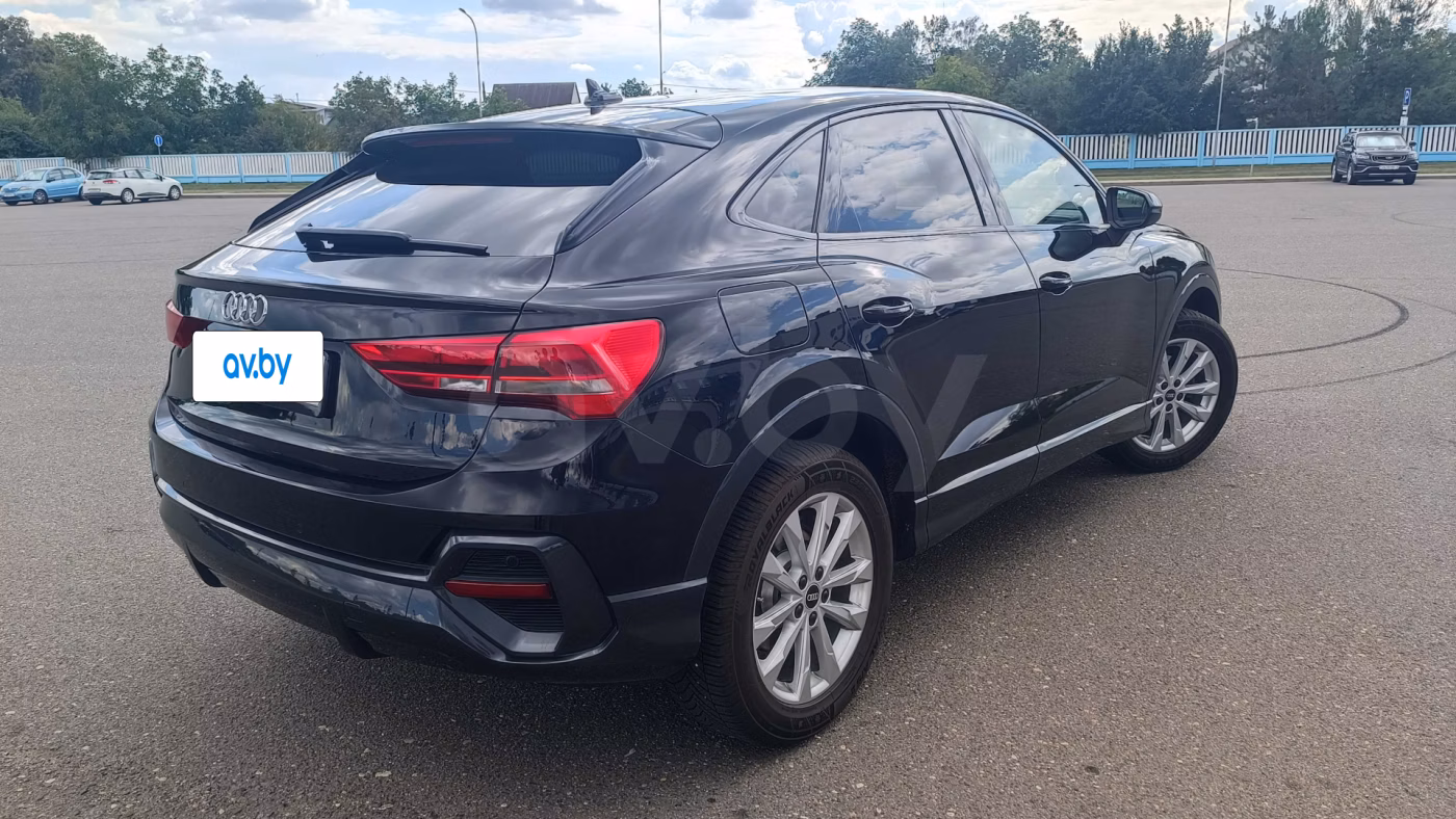 Audi Q3 Sportback фото 7