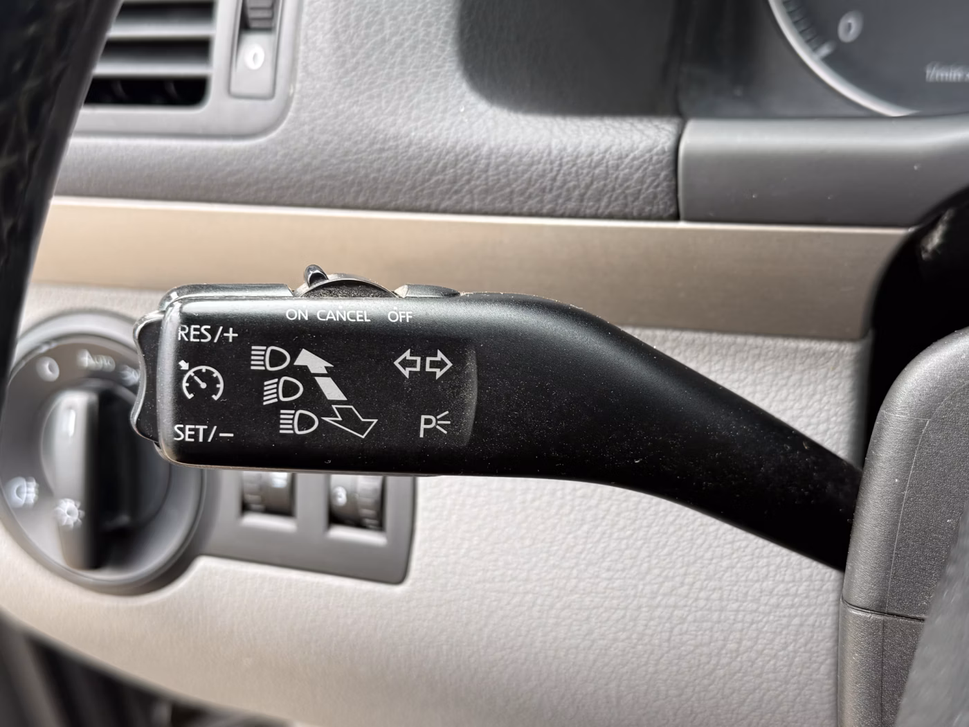 Volkswagen Touran фото 13