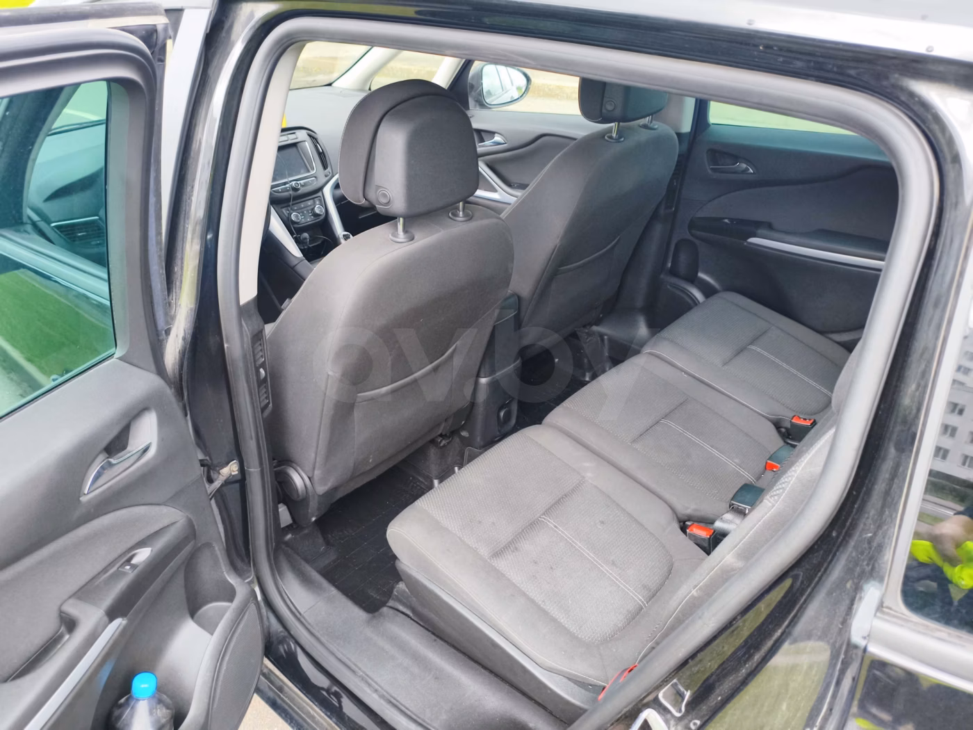Opel Zafira фото 8