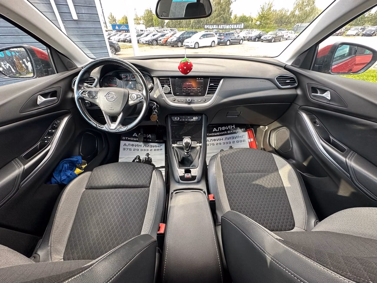 Opel Grandland X фото 15