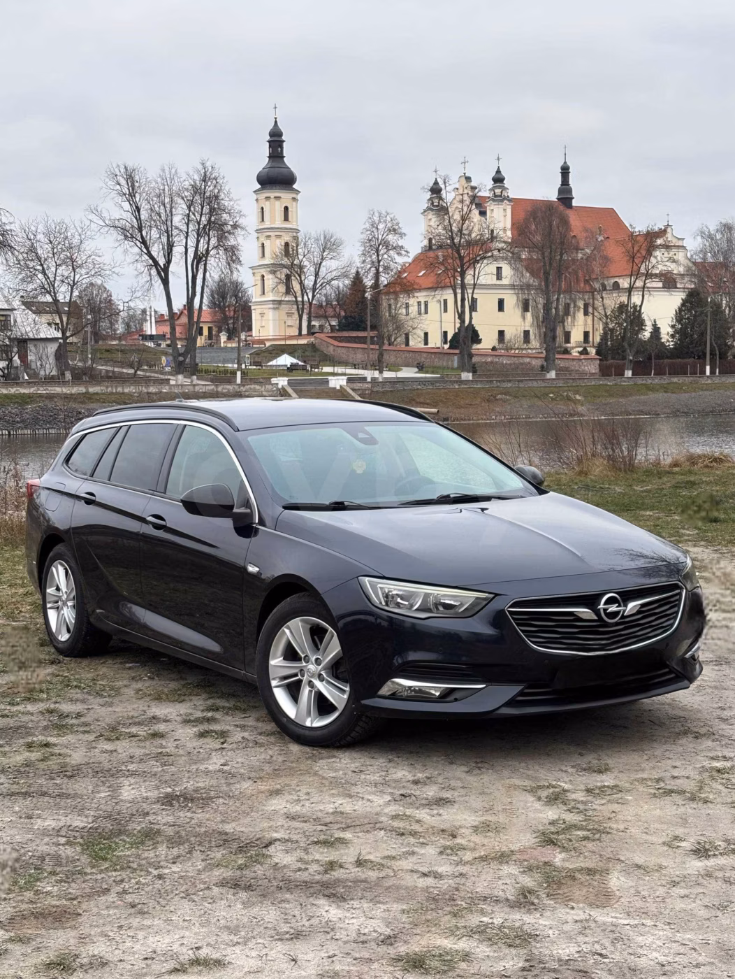 Opel Insignia фото 2