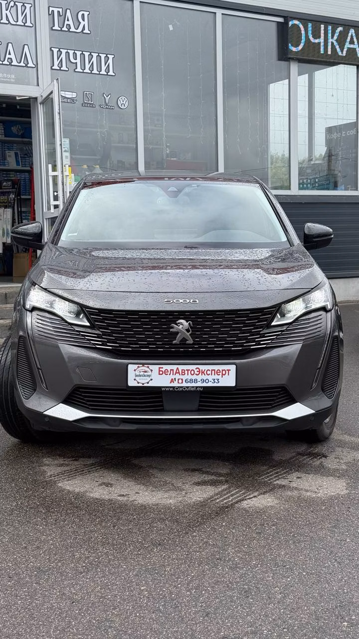 Peugeot 5008 фото 2