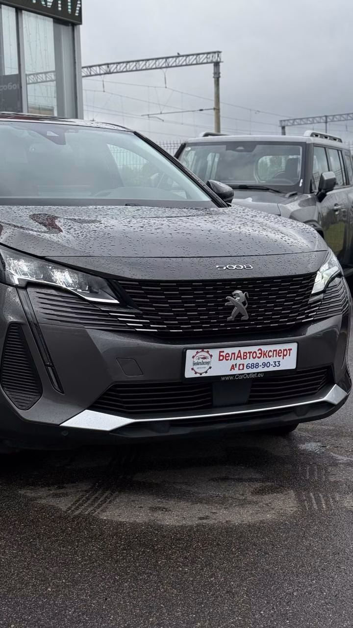 Peugeot 5008 фото 3