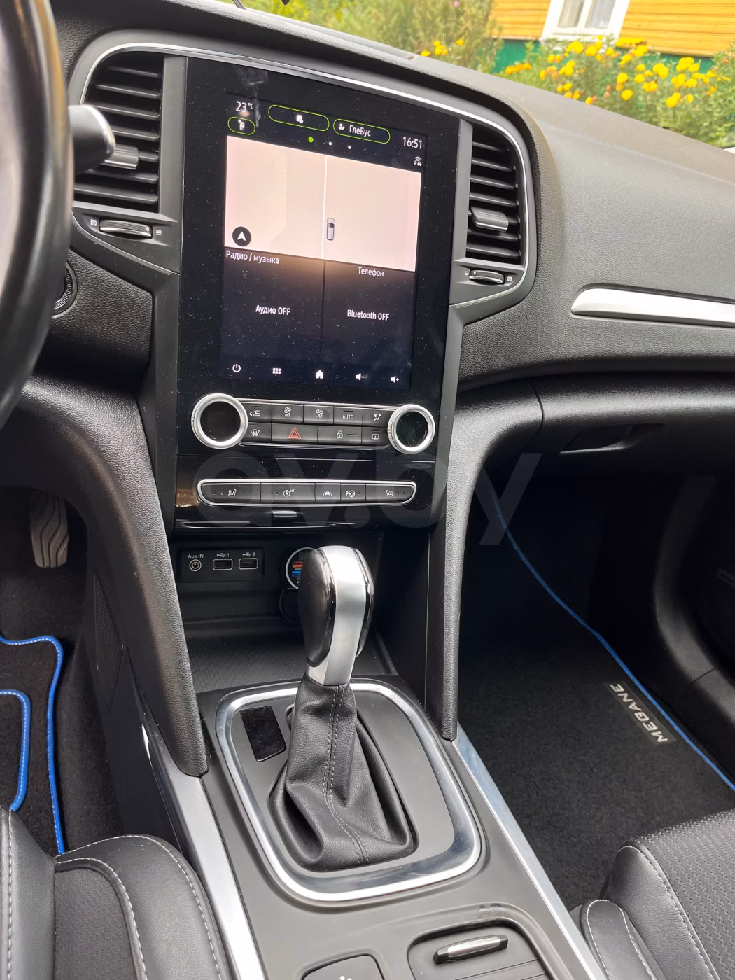 Renault Megane фото 8