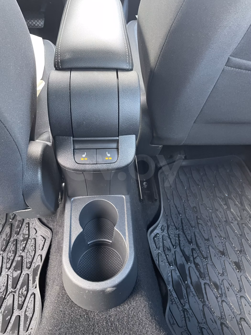 Volkswagen Polo Sedan фото 24