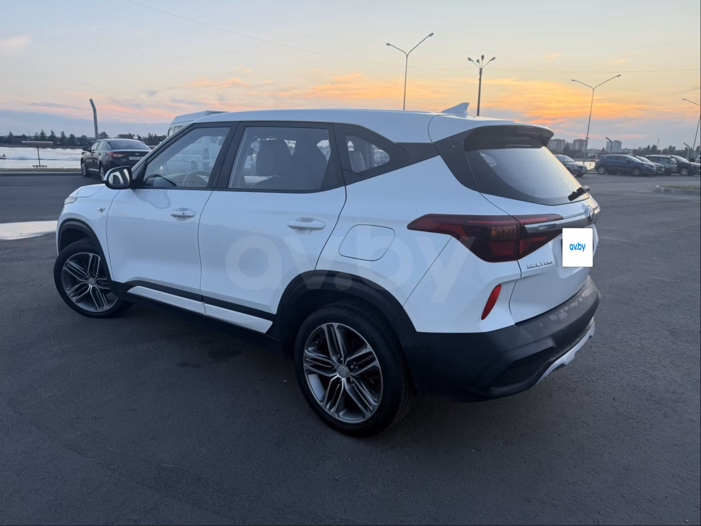Kia Seltos фото 6