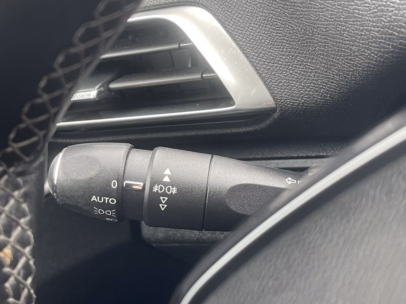 Peugeot 3008 фото 25