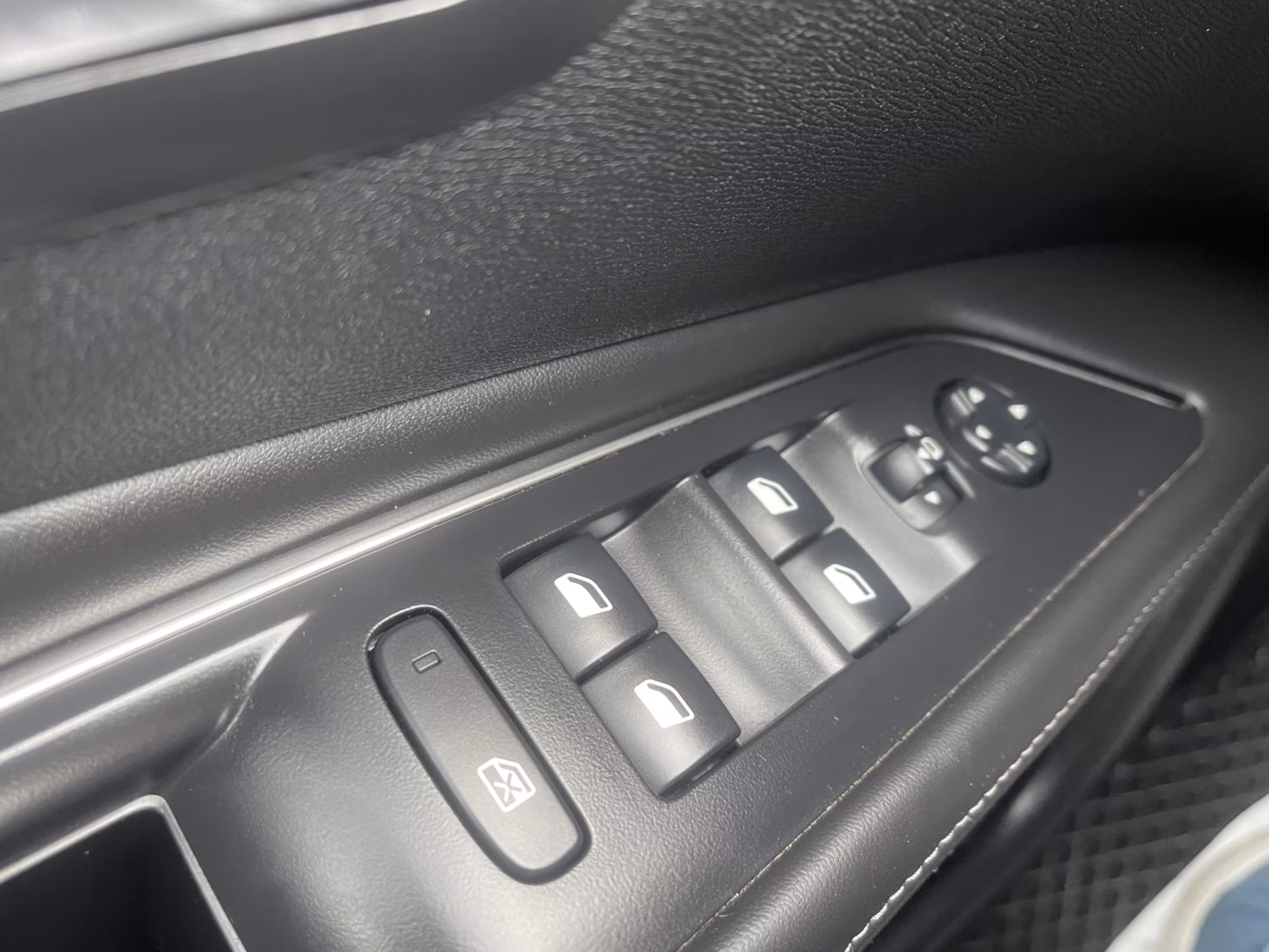 Peugeot 3008 фото 26