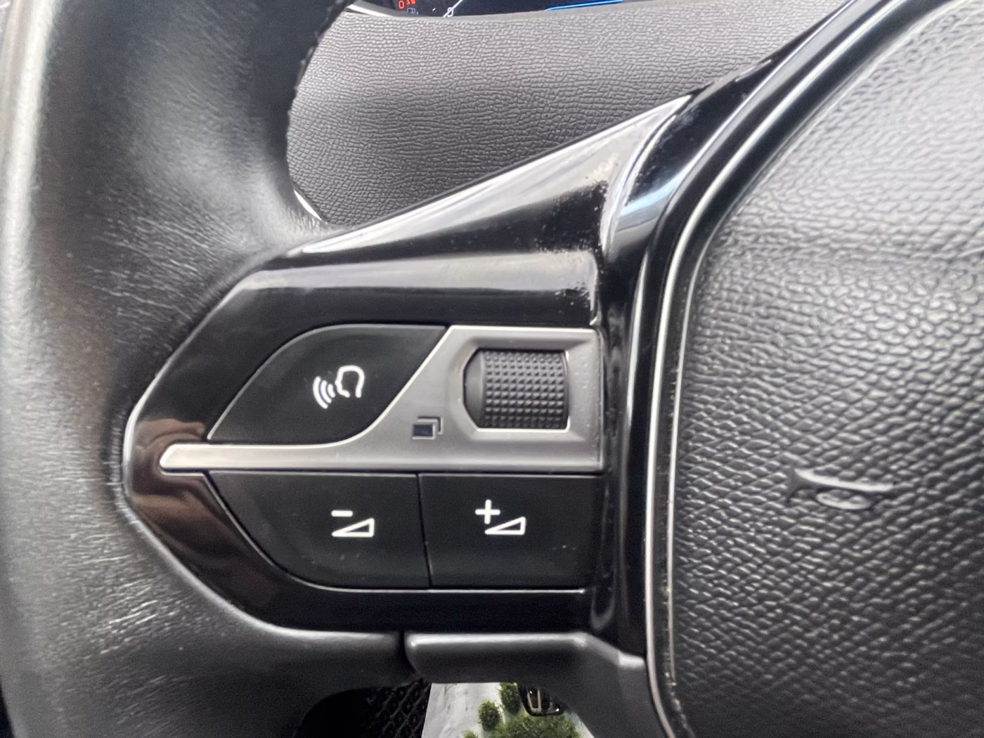 Peugeot 3008 фото 21