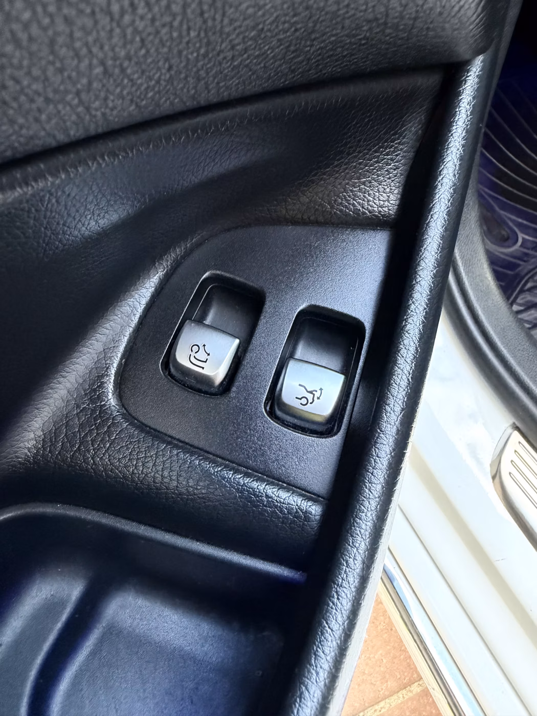 Mercedes-Benz E-Класс фото 14