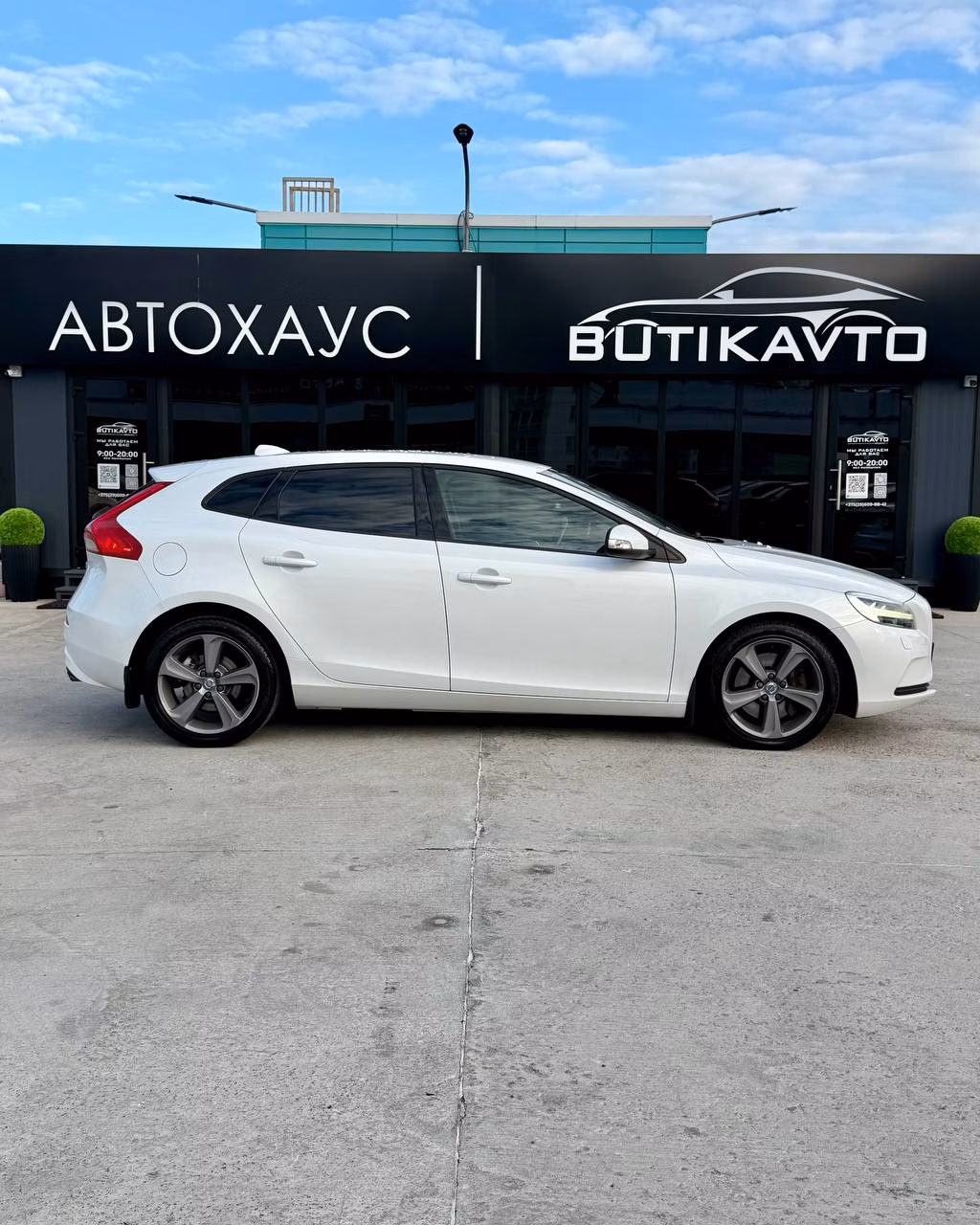 Volvo V40 фото 7