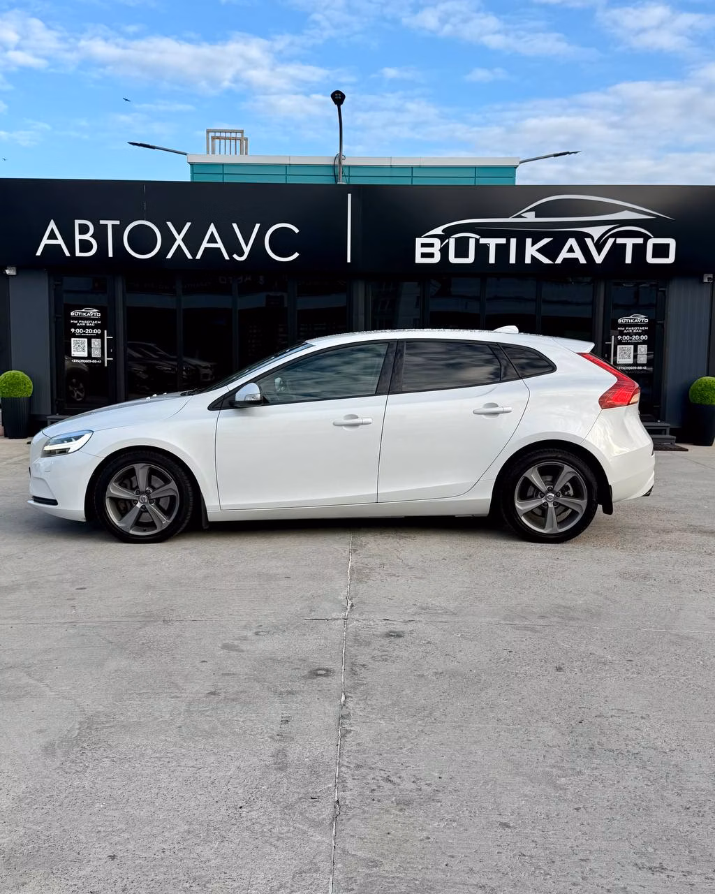 Volvo V40 фото 8