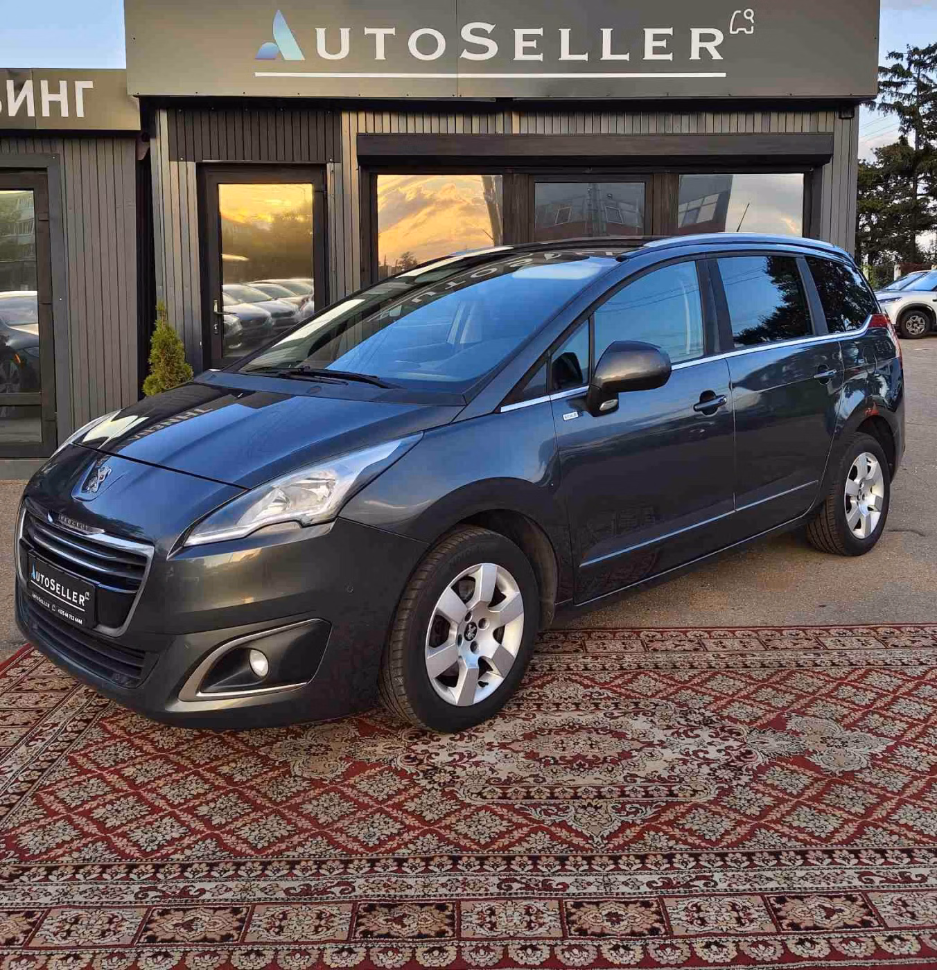 Peugeot 5008 фото 3