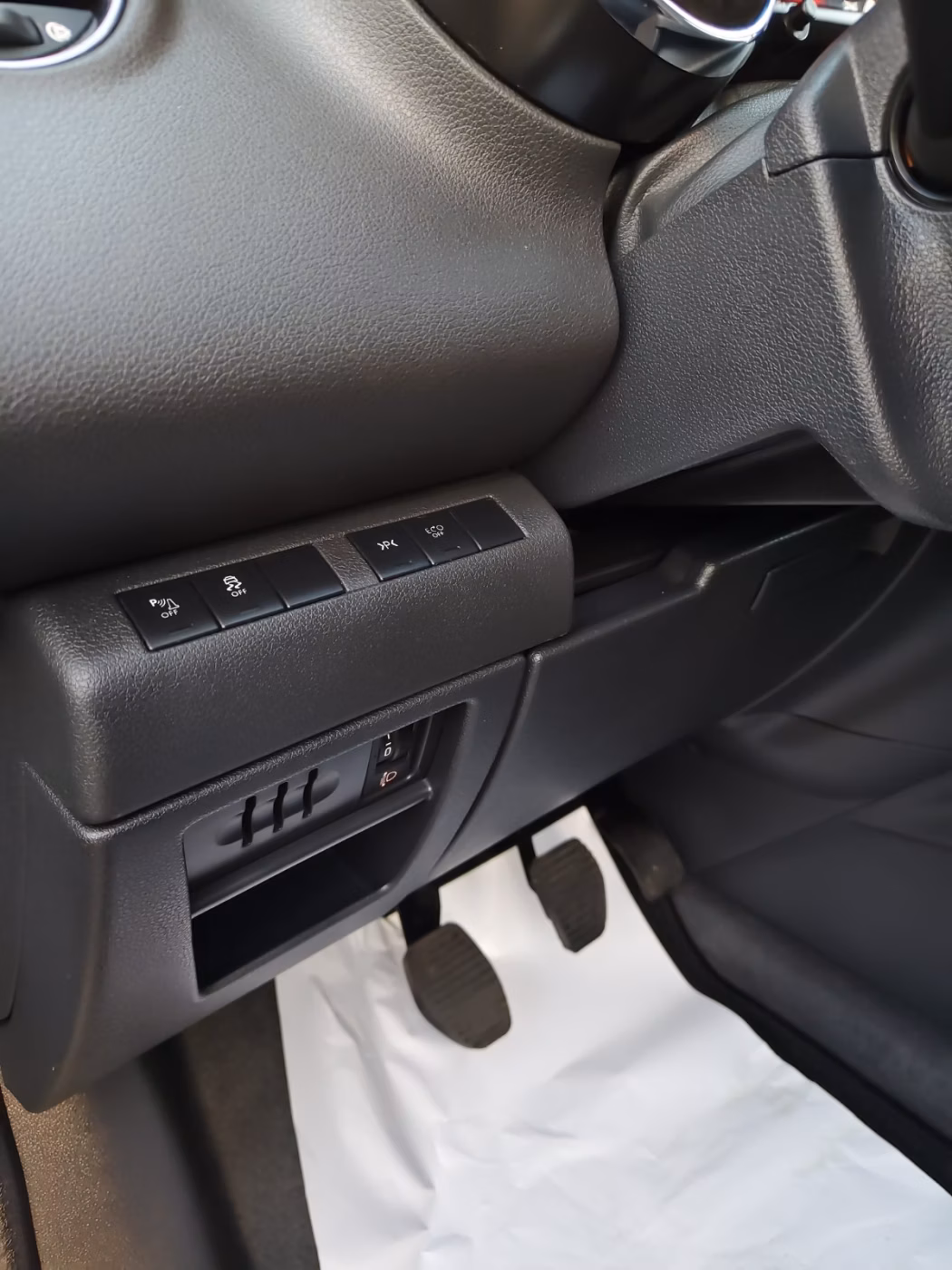Peugeot 5008 фото 14
