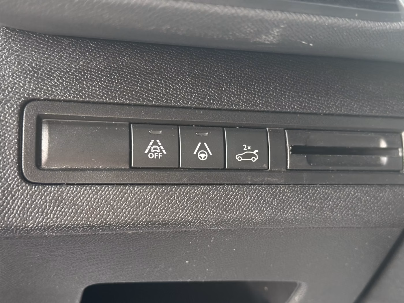 Peugeot 5008 фото 17