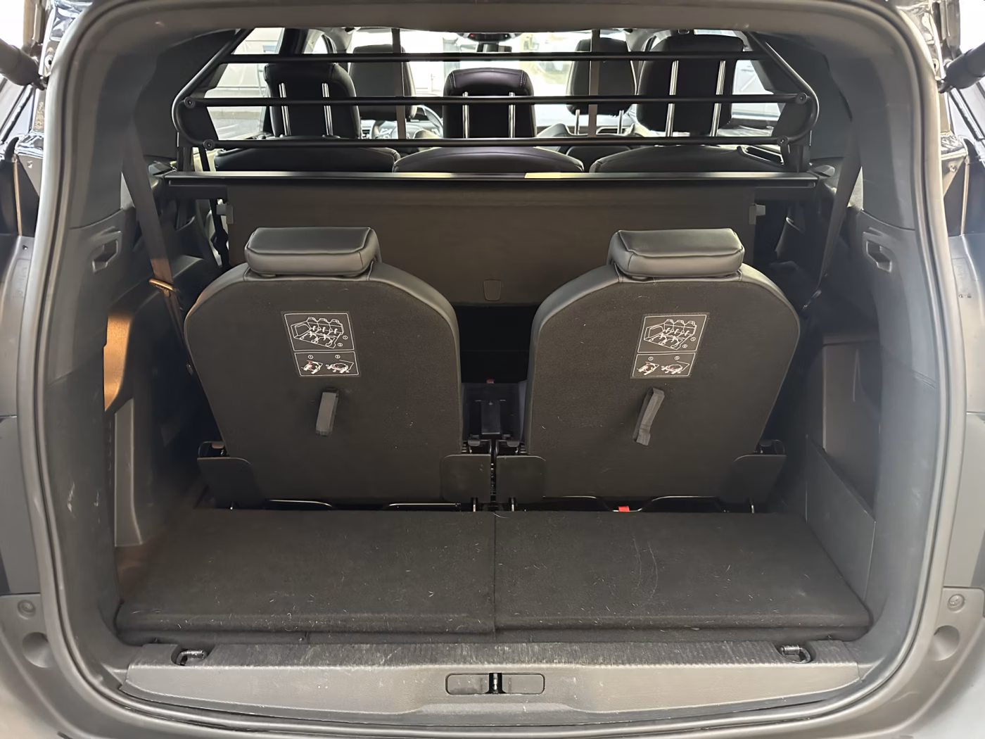 Peugeot 5008 фото 21