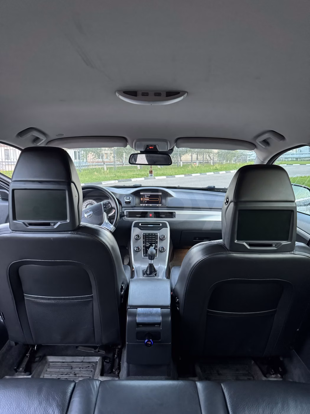 Volvo V70 фото 7