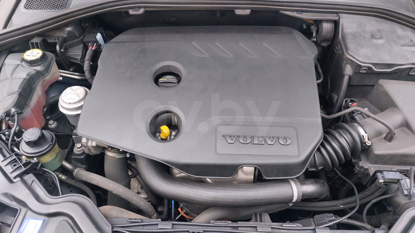 Volvo S60 фото 27