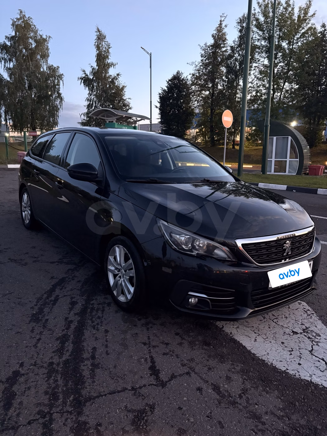 Peugeot 308 фото 6